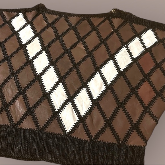 354 - TOP / SWEATER HANDMADE - Picture 12 of 15